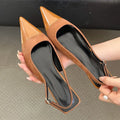 Alicia · Slingback in camoscio con tacco a rocchetto