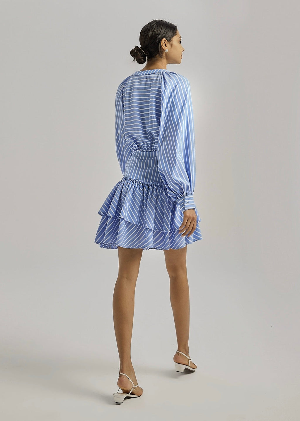 Alyson · Abito a righe con balze — Blu/Bianco