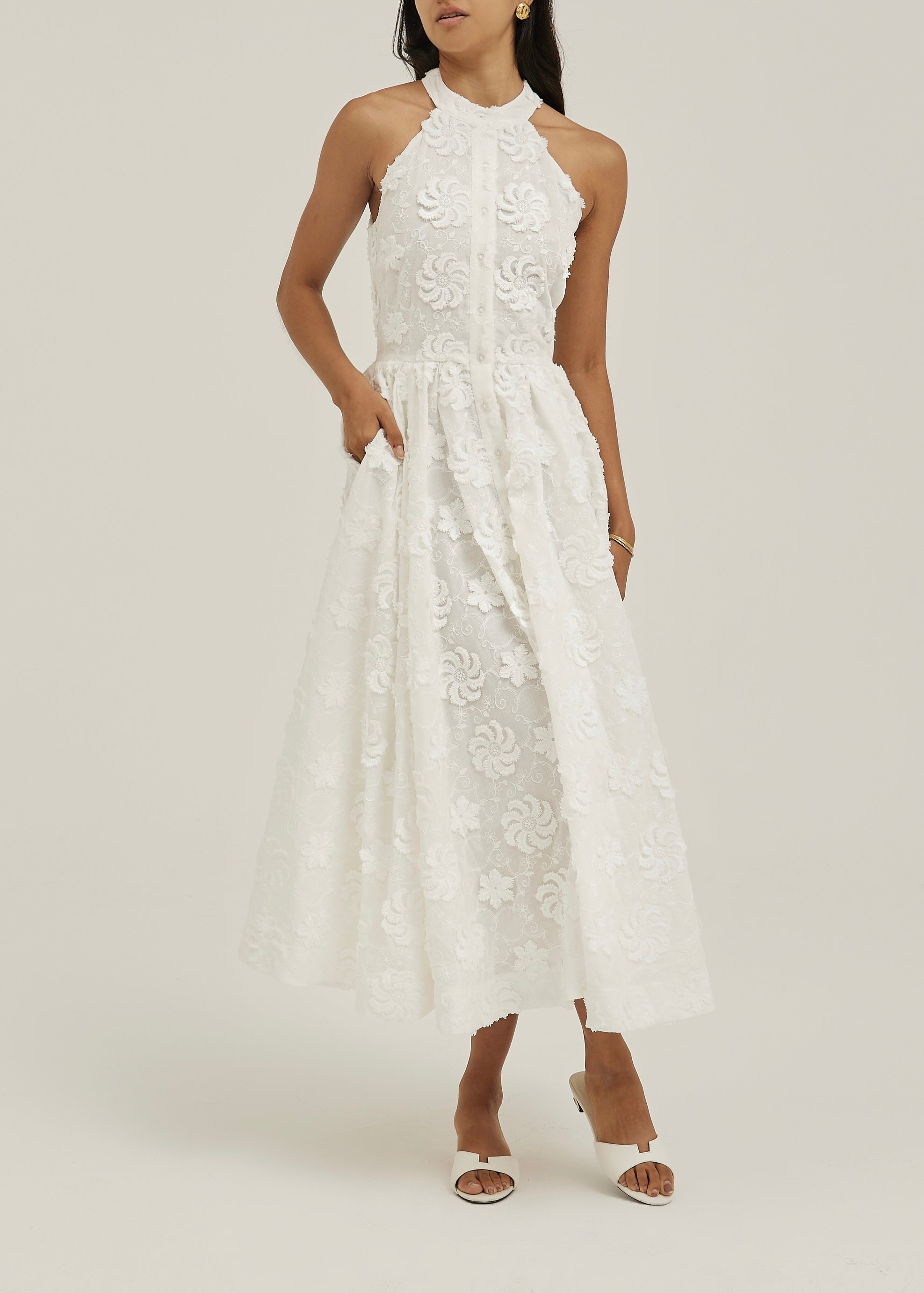 Allessia · Abito midi in cotone con ricamo floreale — Bianco