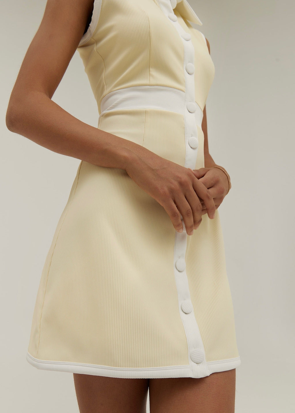 Andie · Abito copricostume con colletto — Limone/Bianco