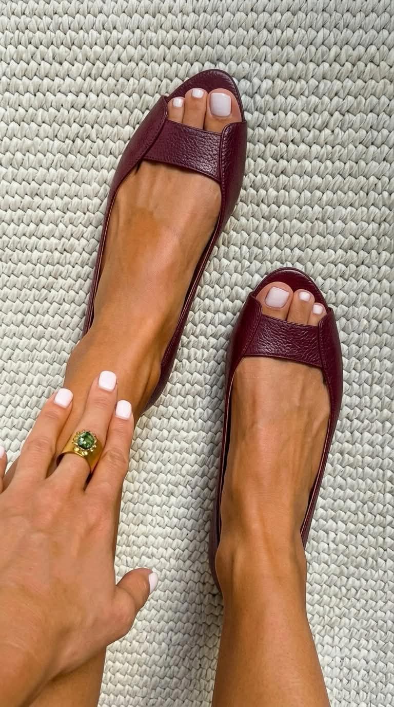 Adelina | Bekväma sandaler i guld