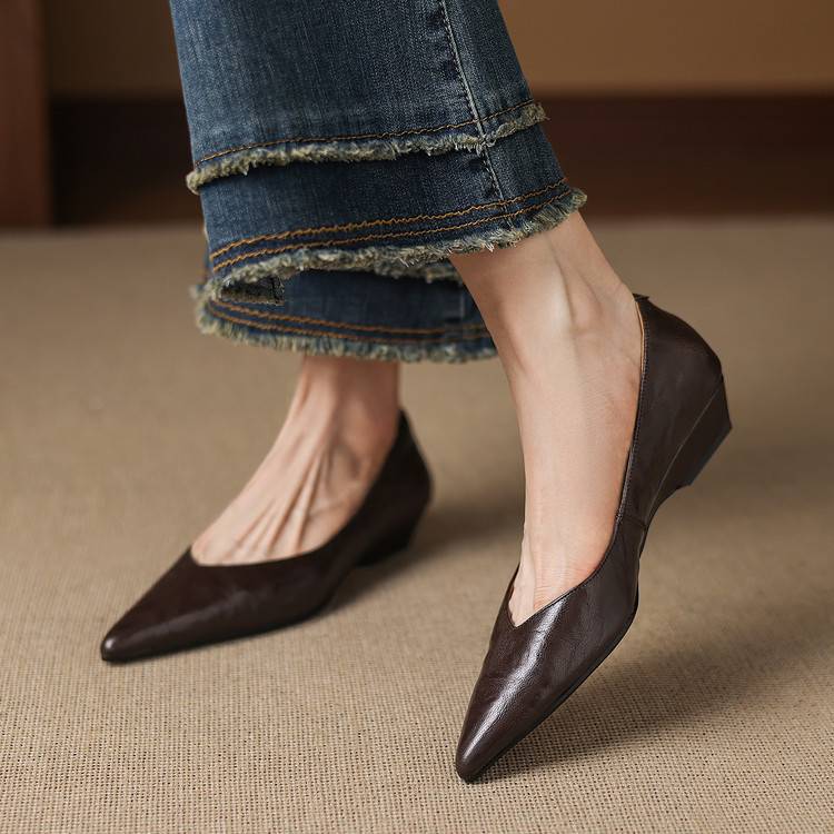 Aelra | Pumps i äkta läder