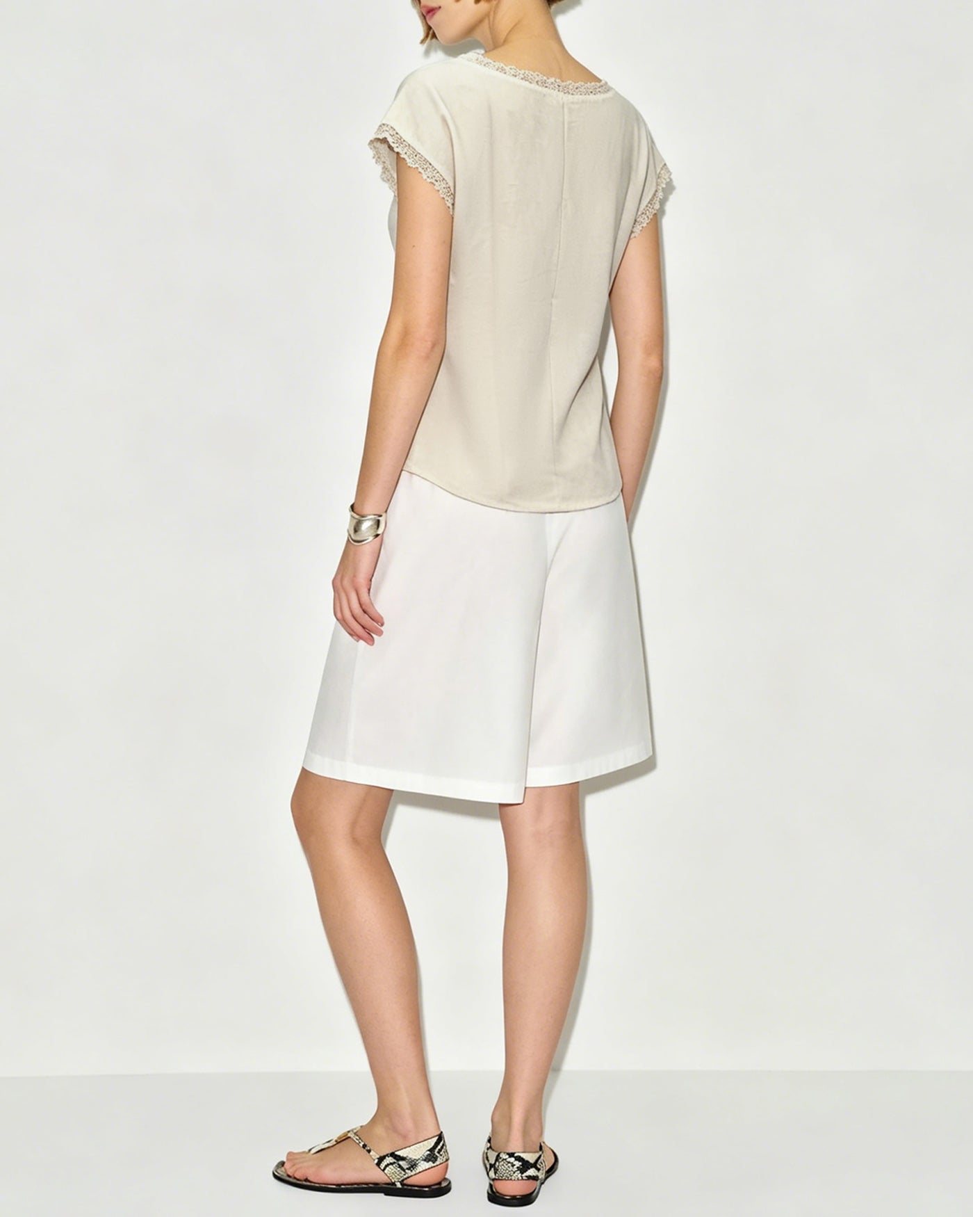 Apricot Boat Neck Splicing Tank Top